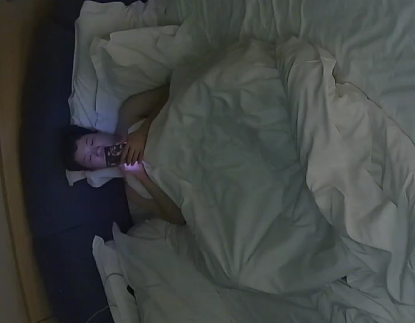 情趣台 1-4 妓女小姐带小坤包上门服务 胸挺臀翘 就稀罕女人翘屁股 姿势多还配合高 可惜男人是战五渣